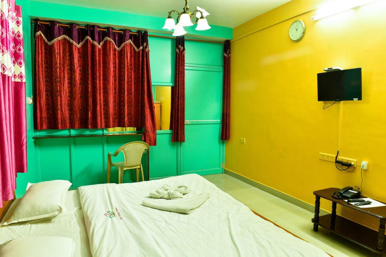 Rk Holiday Home Ooty Extérieur photo